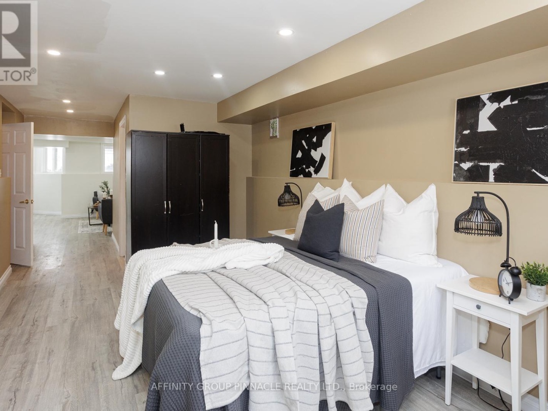 36 BALL AVENUE E, Talbot River