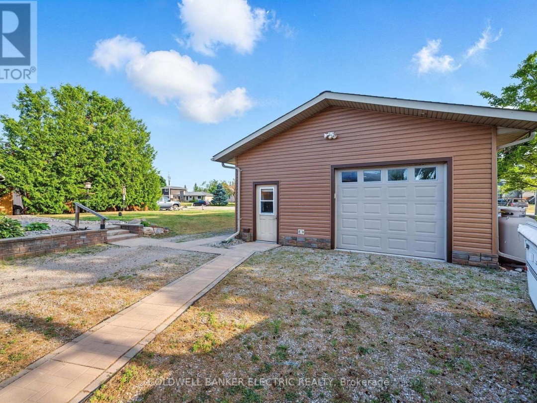 63 SOUTH BAYOU ROAD, 
