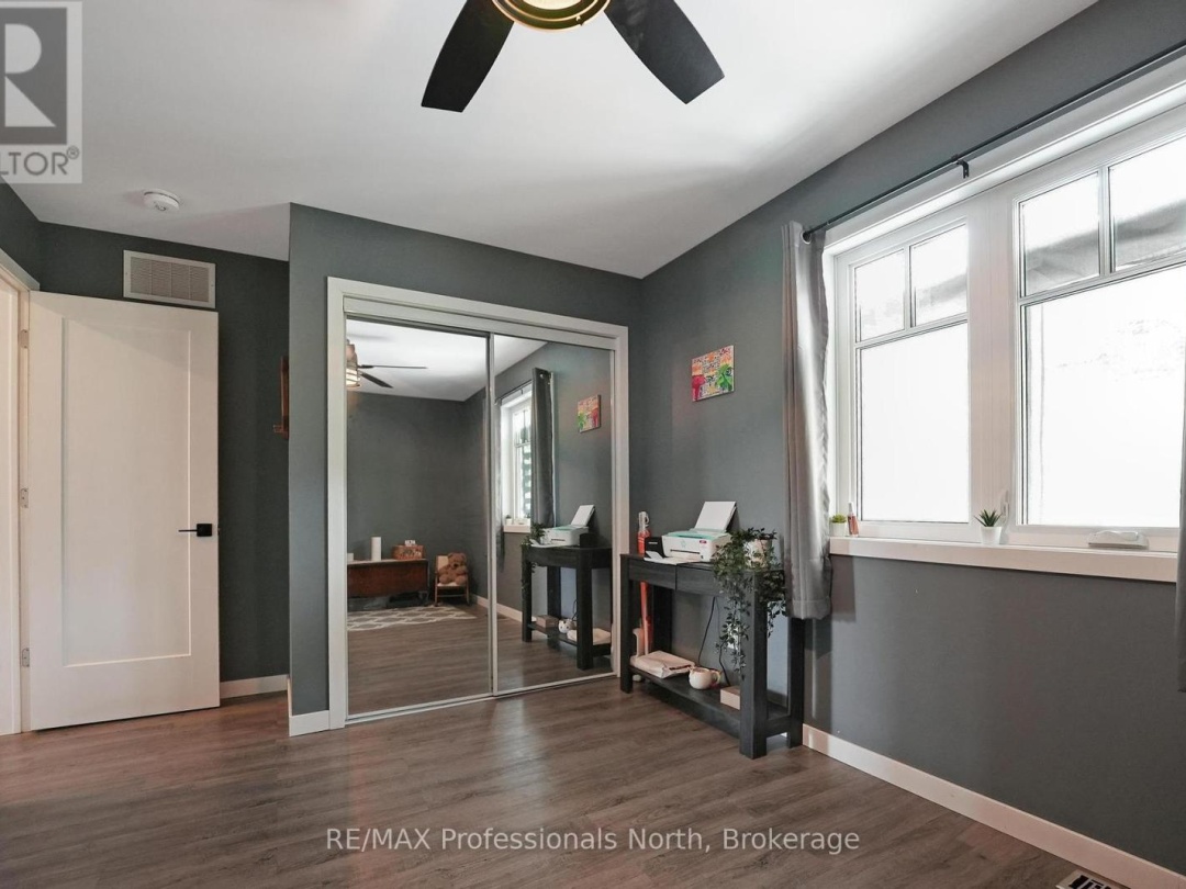 64 WINDOVER DRIVE, 