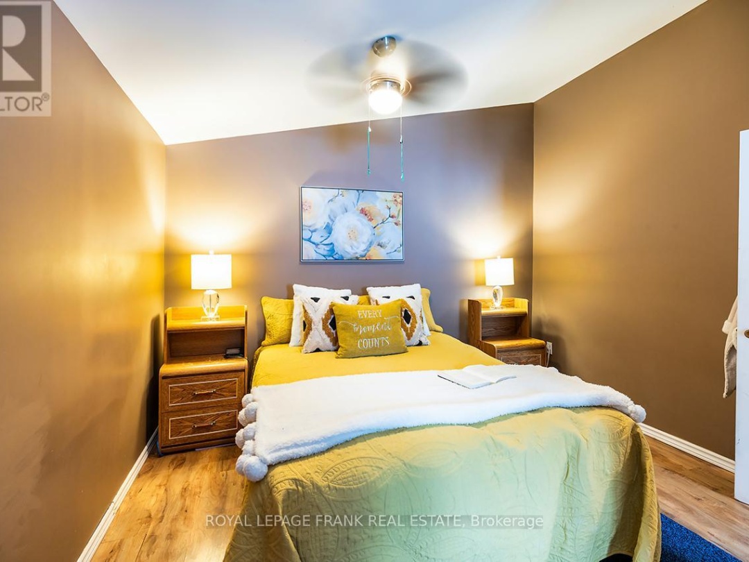 121 BALL POINT ROAD, Lake Scugog
