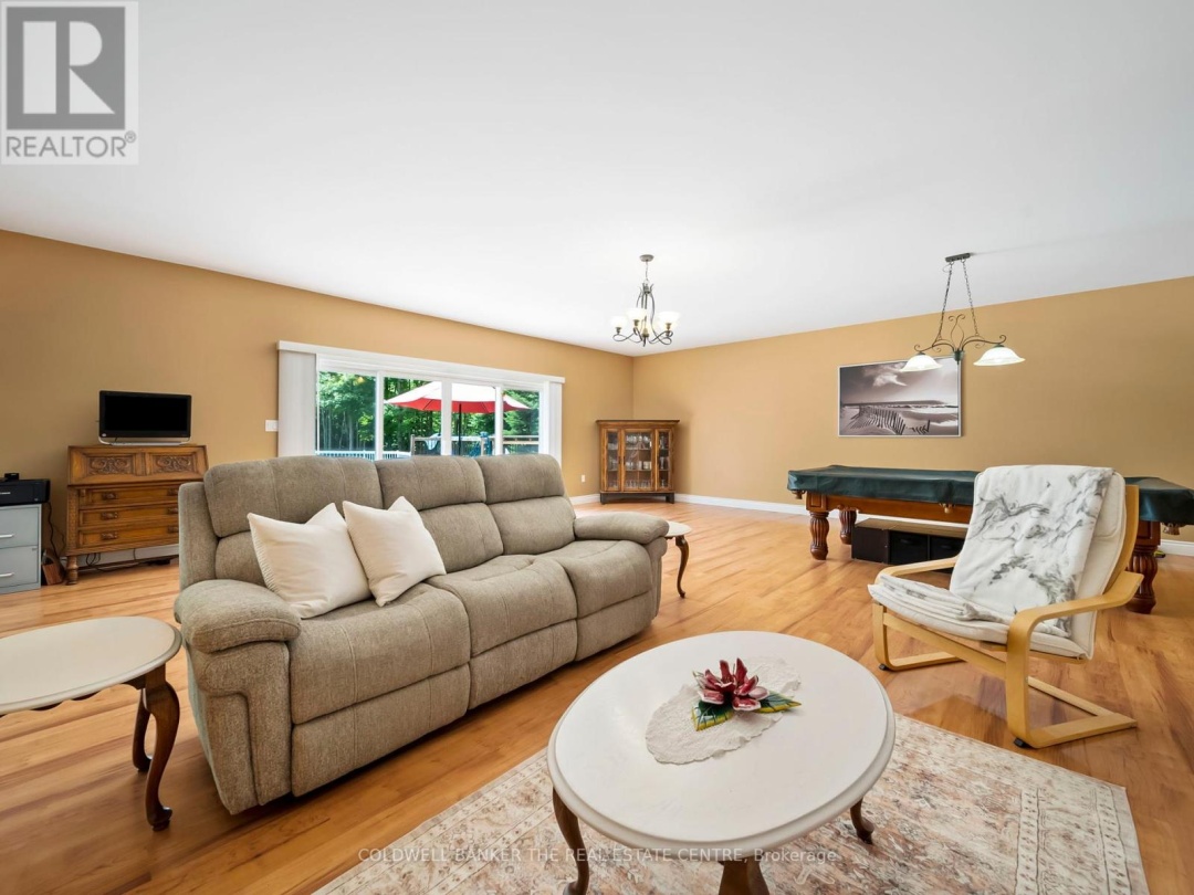 2955 PINECONE TRAIL, 
