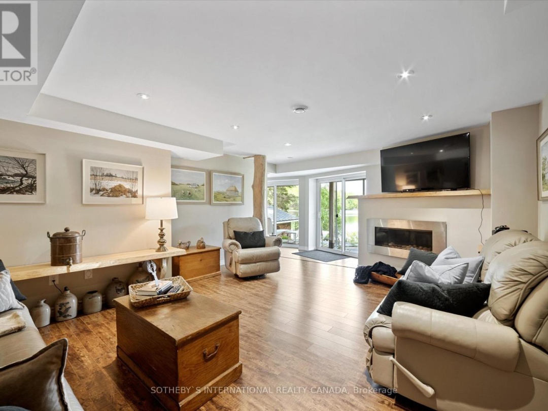 2720 Haliburton Lake Road, Eagle Lake