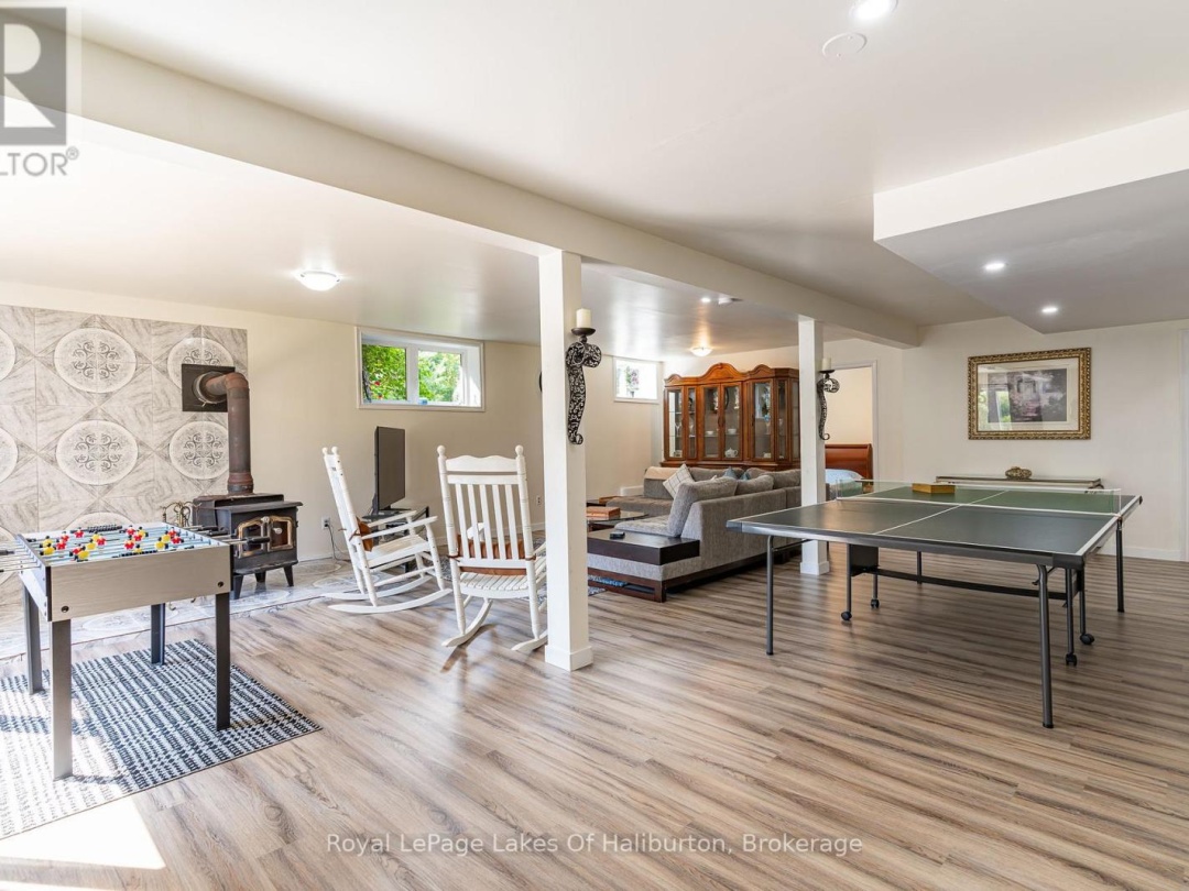 1117 Mistivale Road, Gull Lake