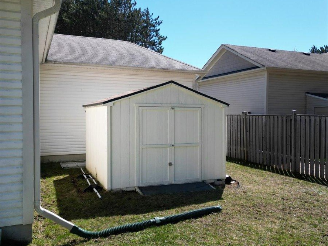 43 CLEARBROOK TRAIL, 