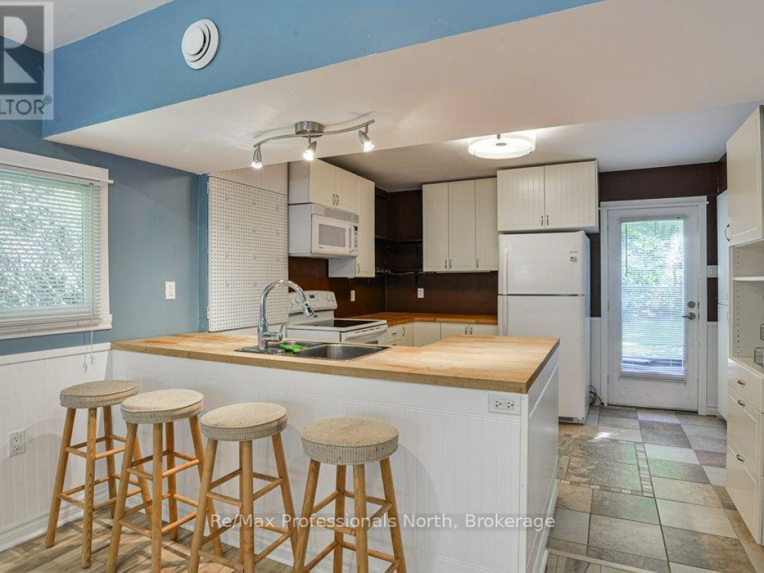 1106 SPRINGDALE SHORES PRIVATE, 