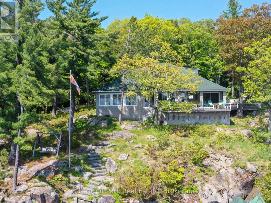 8 - 1869 MUSKOKA 118 ROAD W, 