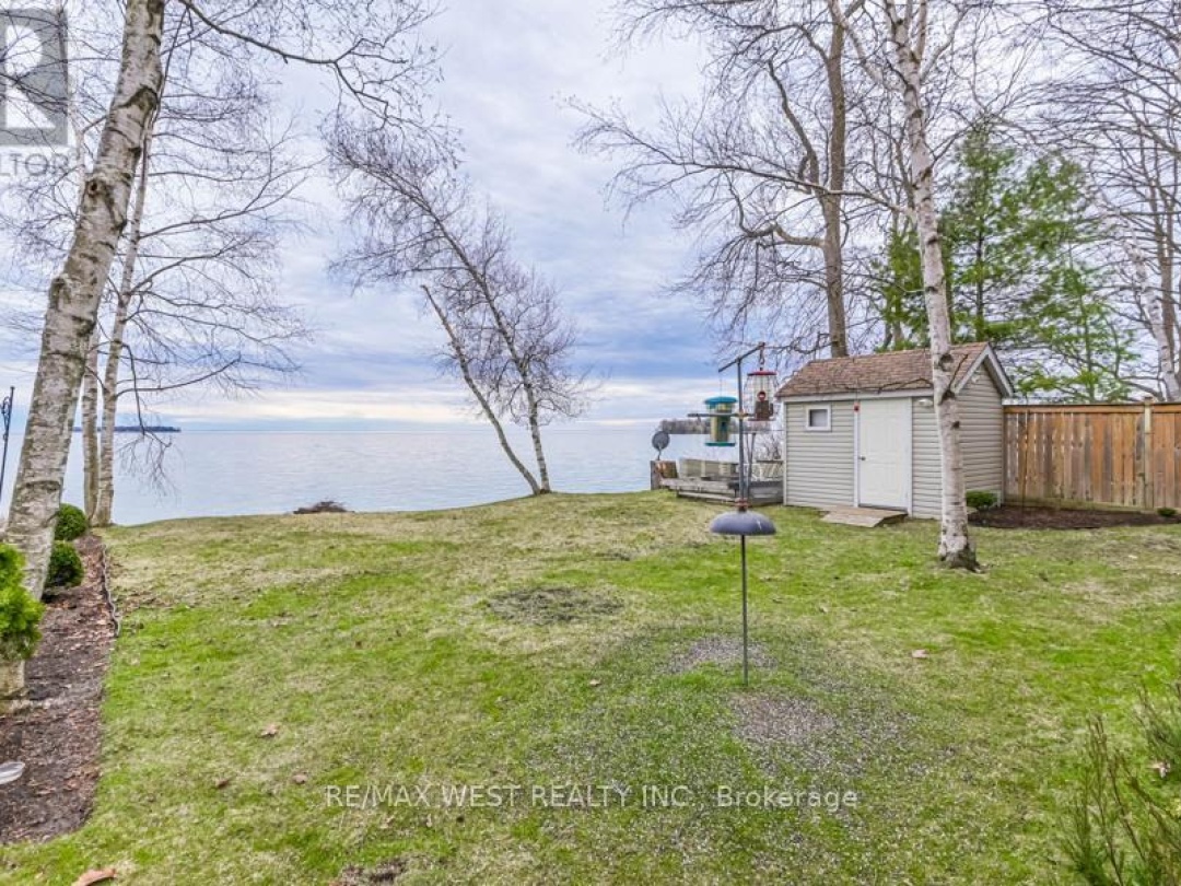 4669 Anderson Avenue, Lake Simcoe