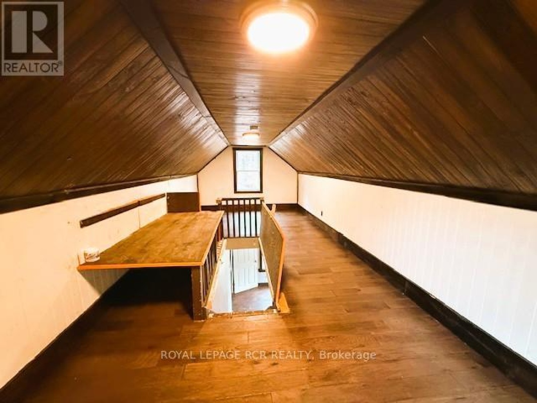 89 TOWN LINE ROAD W, 