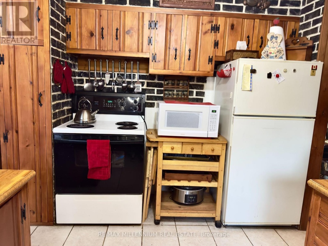 3741 CEDAR RAPIDS DRIVE SW, 