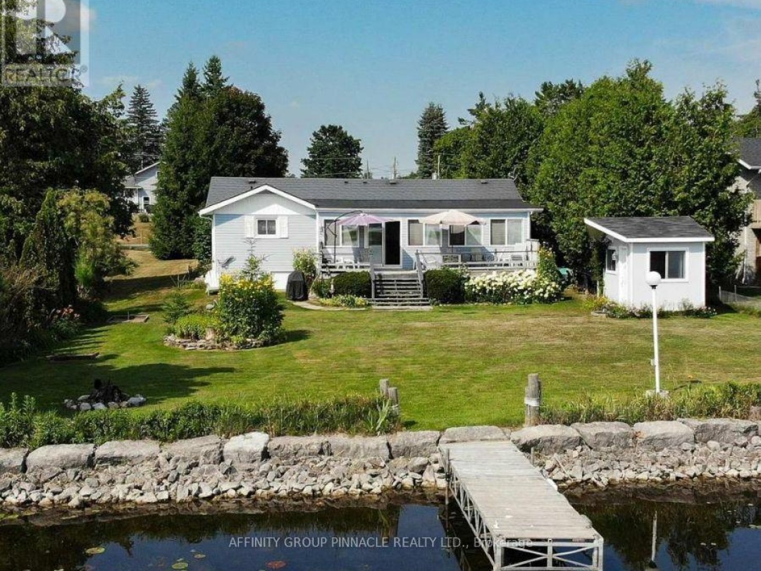 11 LAKEVIEW CRESCENT, 