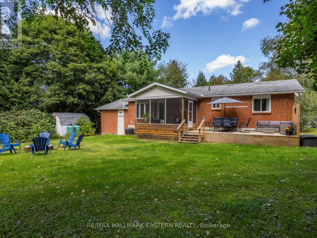 107 Pirates Glen Drive, Pigeon Lake