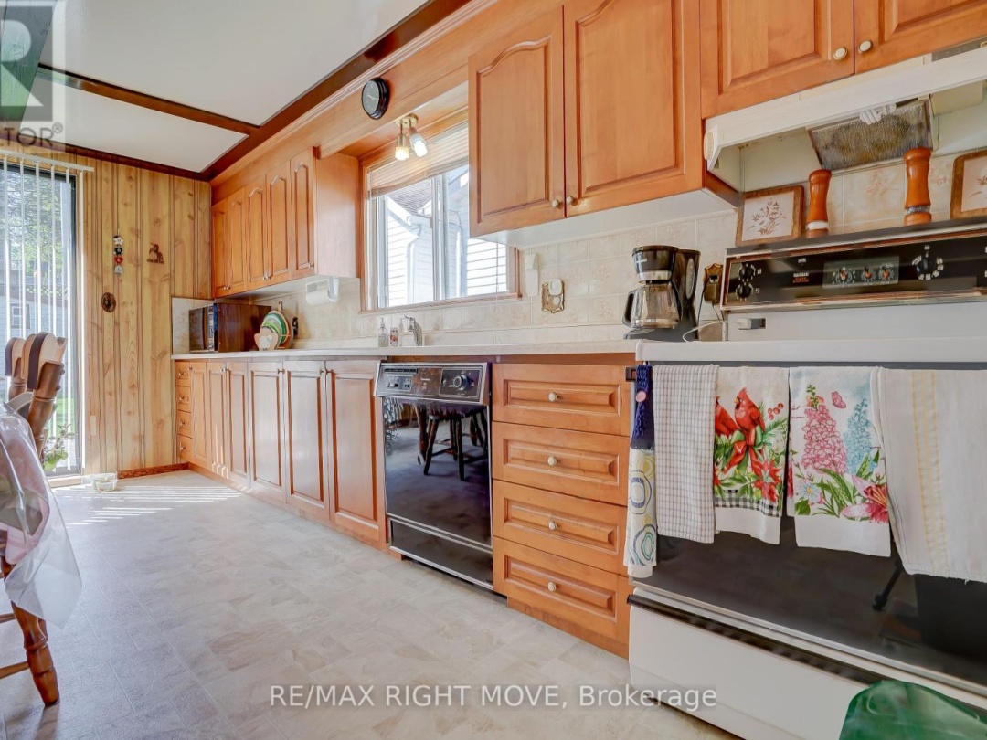 22 Albany Avenue, Orillia