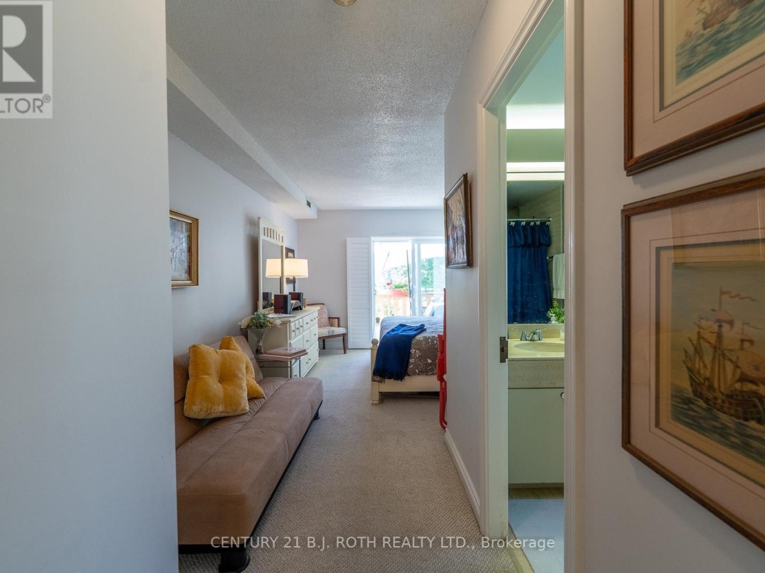16 - 60 LAGUNA PARKWAY, 