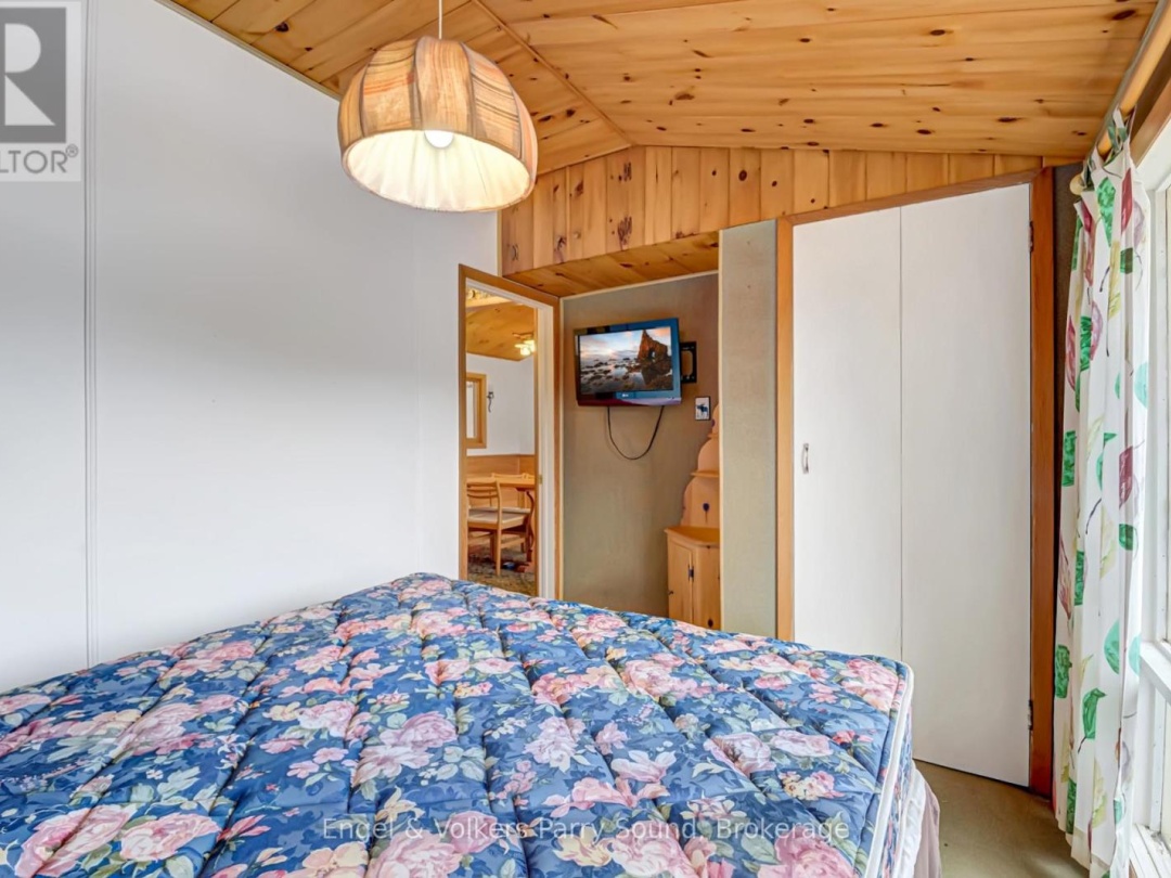 27 Lower Lane, Otter Lake