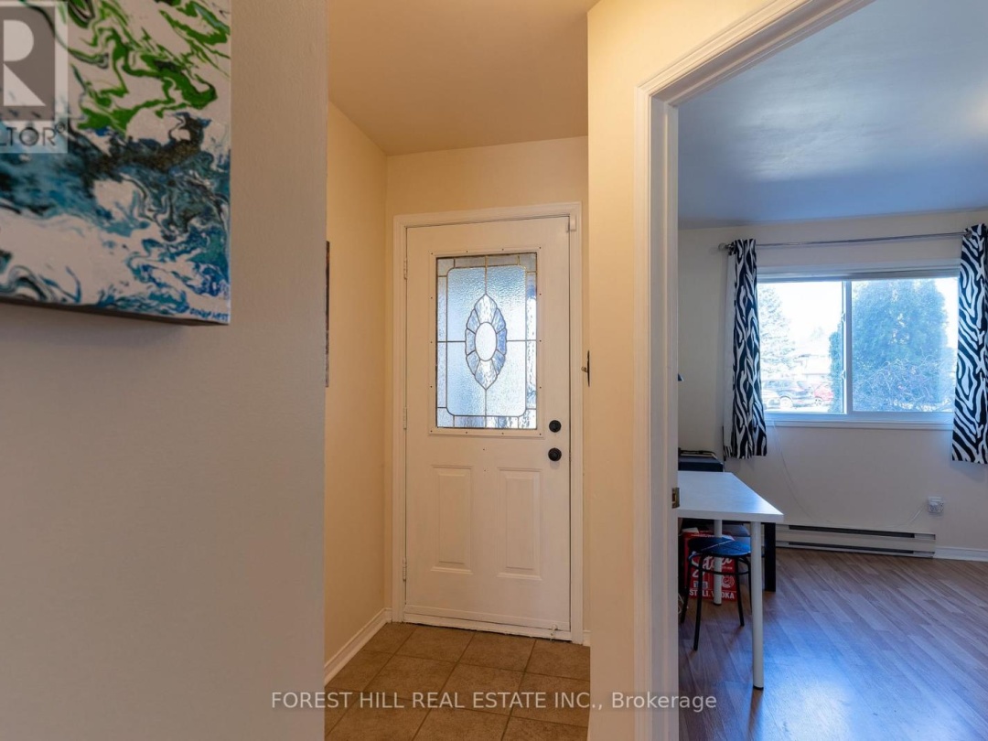 21 - 21 LAGUNA PARKWAY, Lake Simcoe