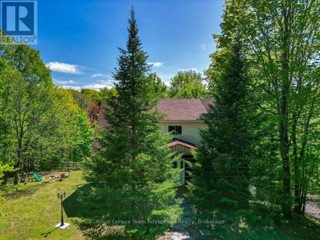 52 LITTLE OTTER LANE, Otter Lake