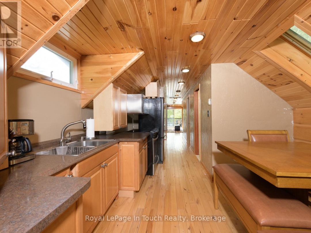 2804 Janes Lane, Gloucester Pool
