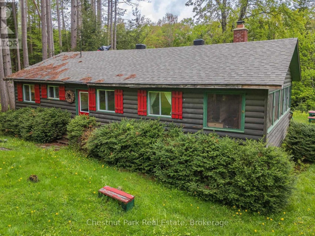 1 & 2 1230 Miriam Drive, Black Lake