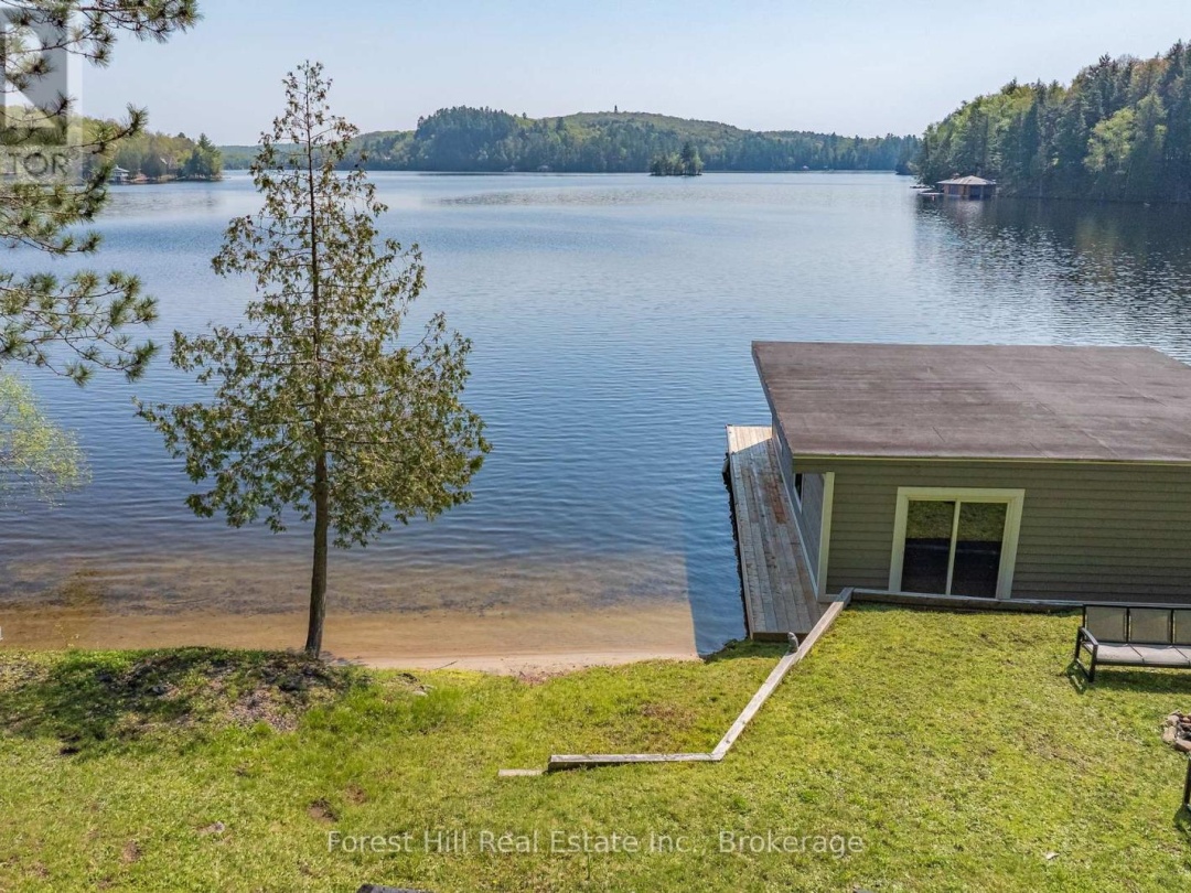 1017 White Pine Road, Lake Of Bays