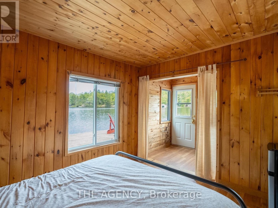 45 PINETREE ROAD, Loon Lake
