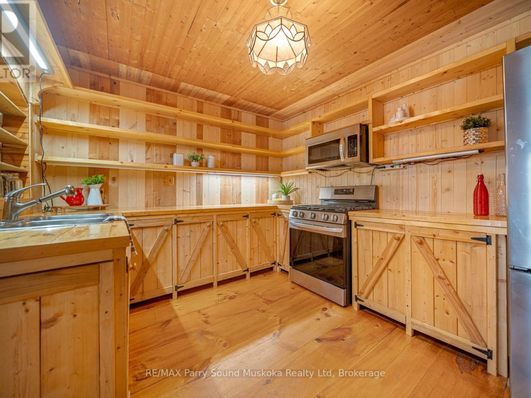 82 Bradley Road, Blackwater Lake