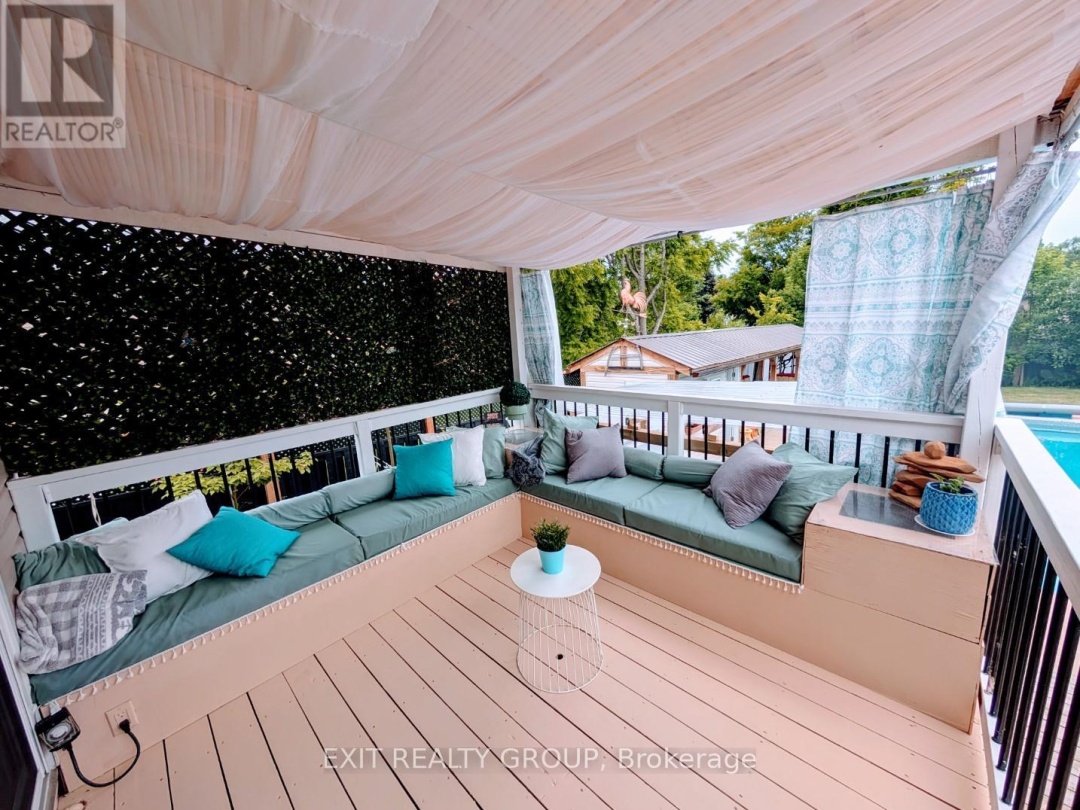 76 JOHN DILLINGNO STREET, 