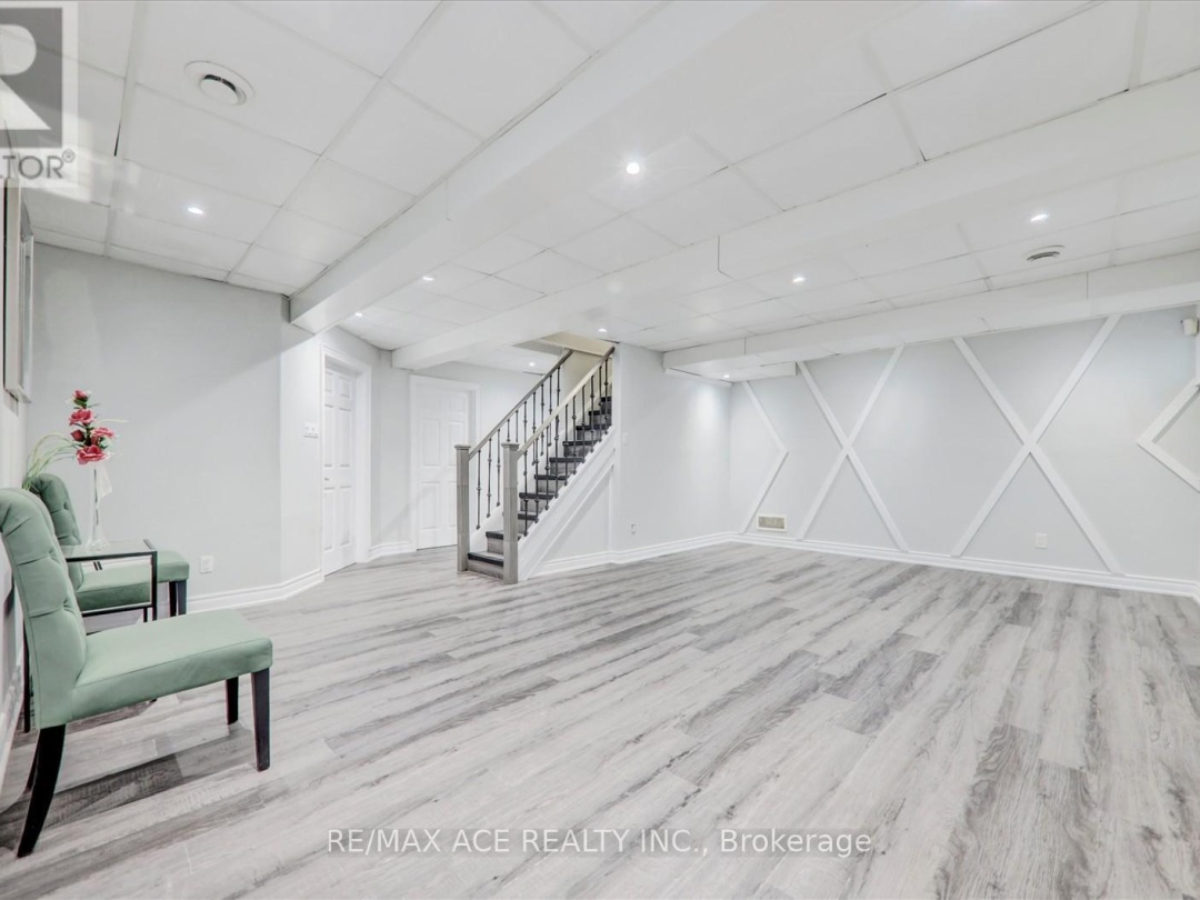 1308 Portage Road, Mitchell Lake