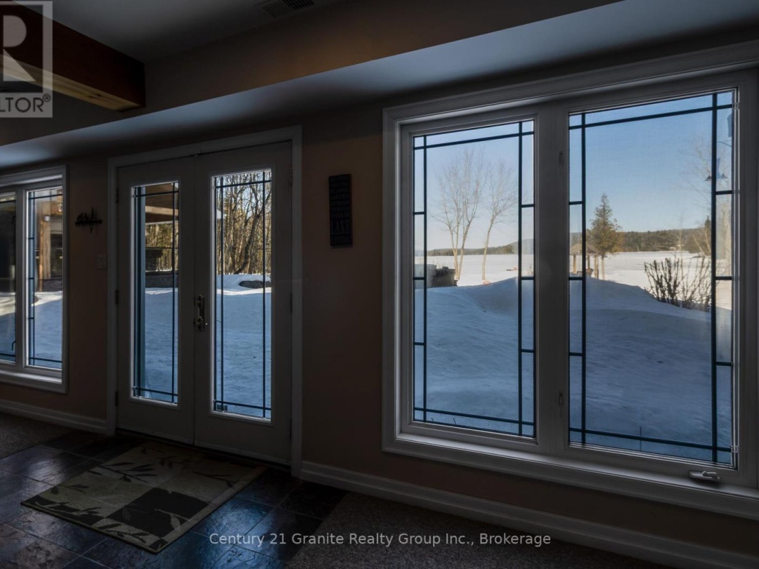 1047 Bonis Lane, Mountain Lake