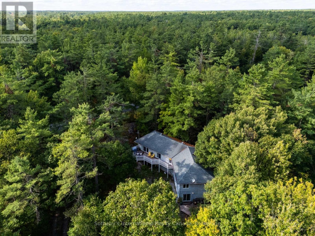1060 NORTH KAHSHE LAKE ROAD, 