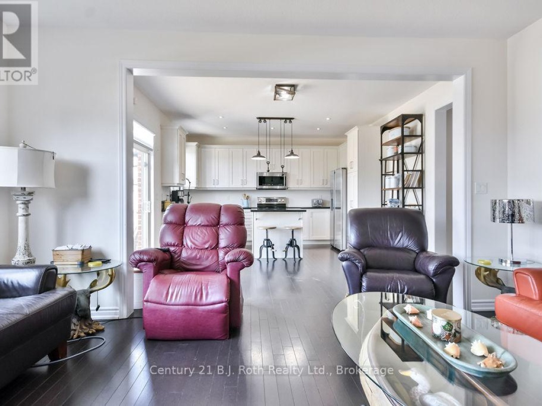 3040 ORION BOULEVARD, Orillia