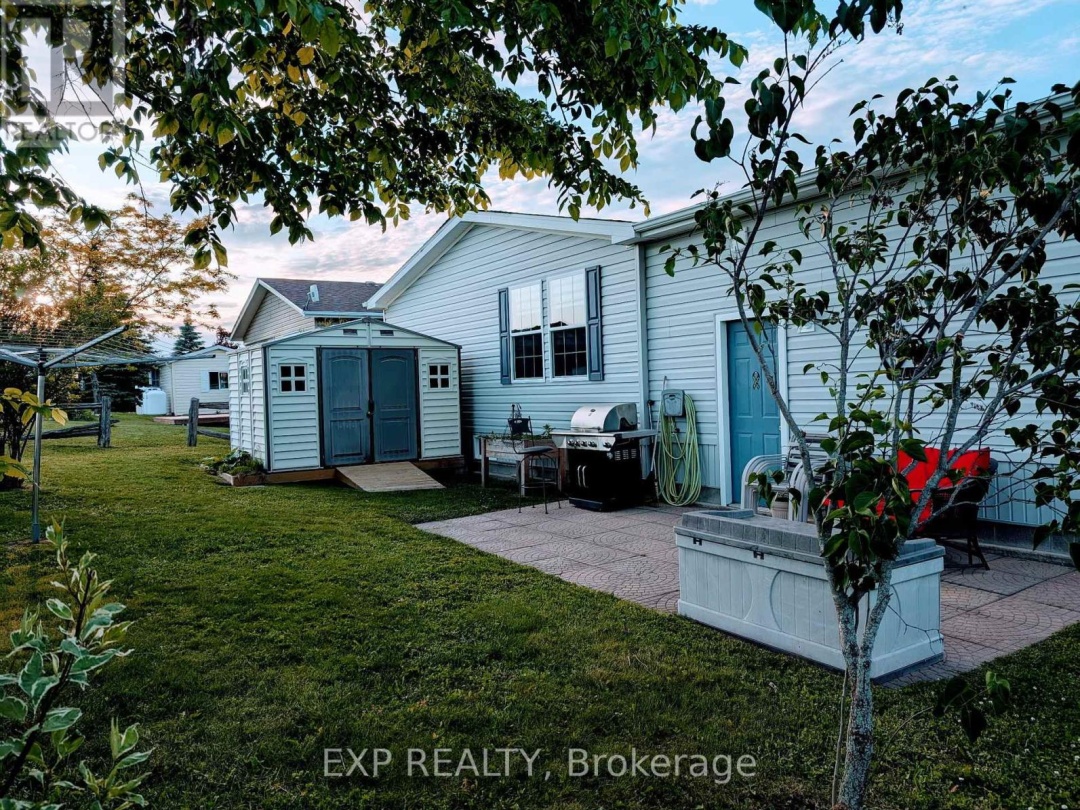 56 CREEKSIDE CIRCLE, 