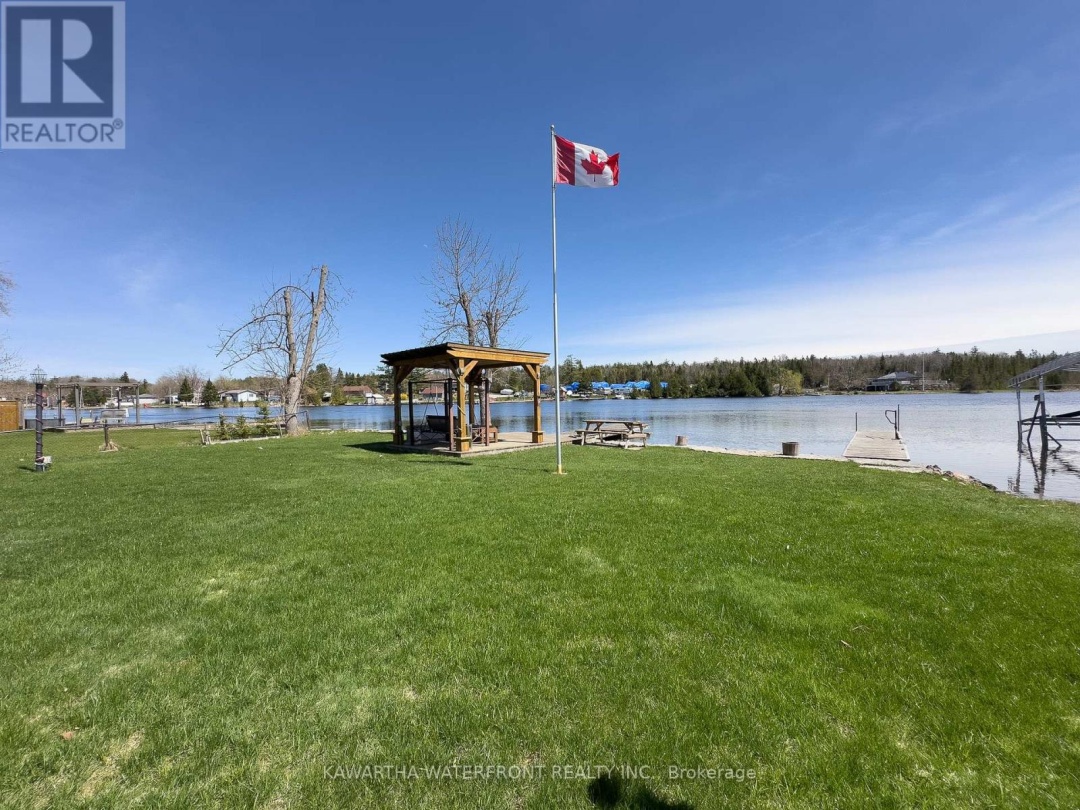 47 NORTH WATER STREET, Trent-severn Waterway