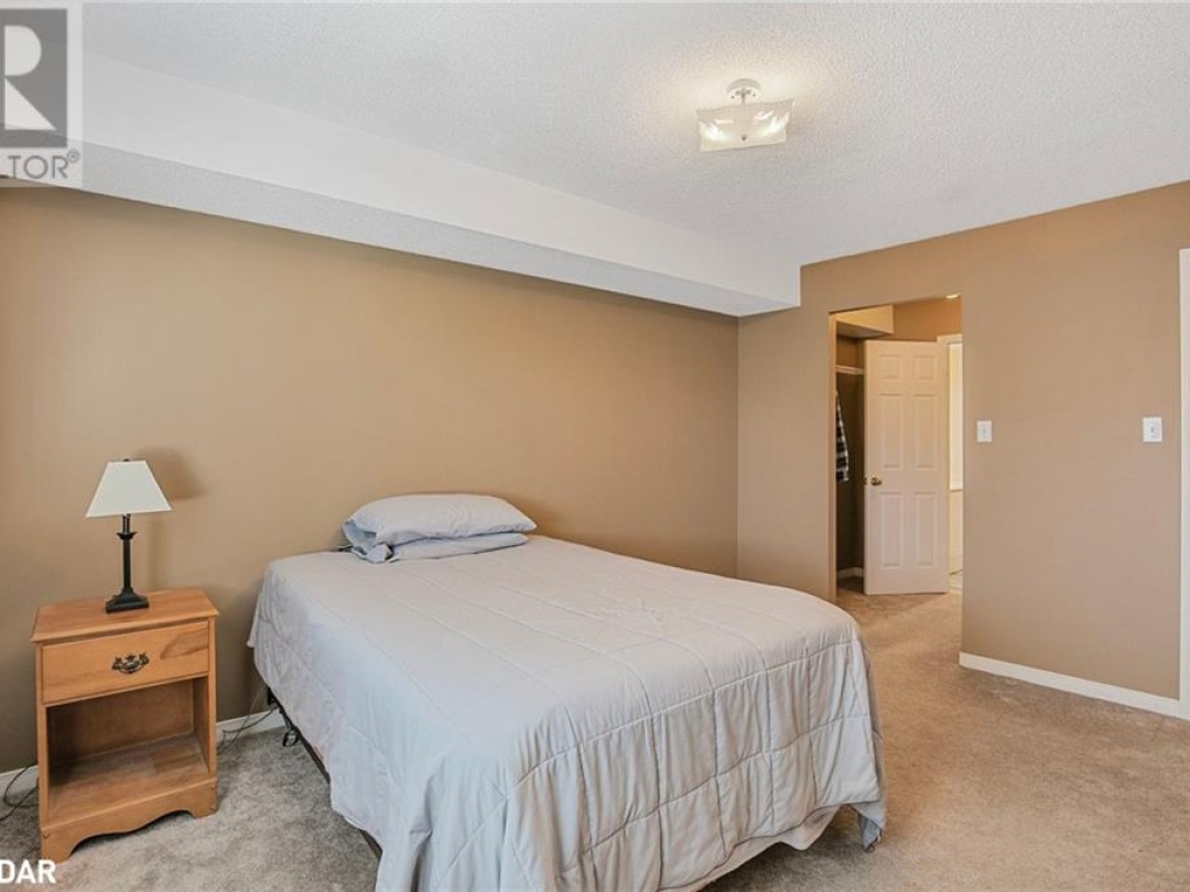 107 Bond Street Unit# 303, Orillia
