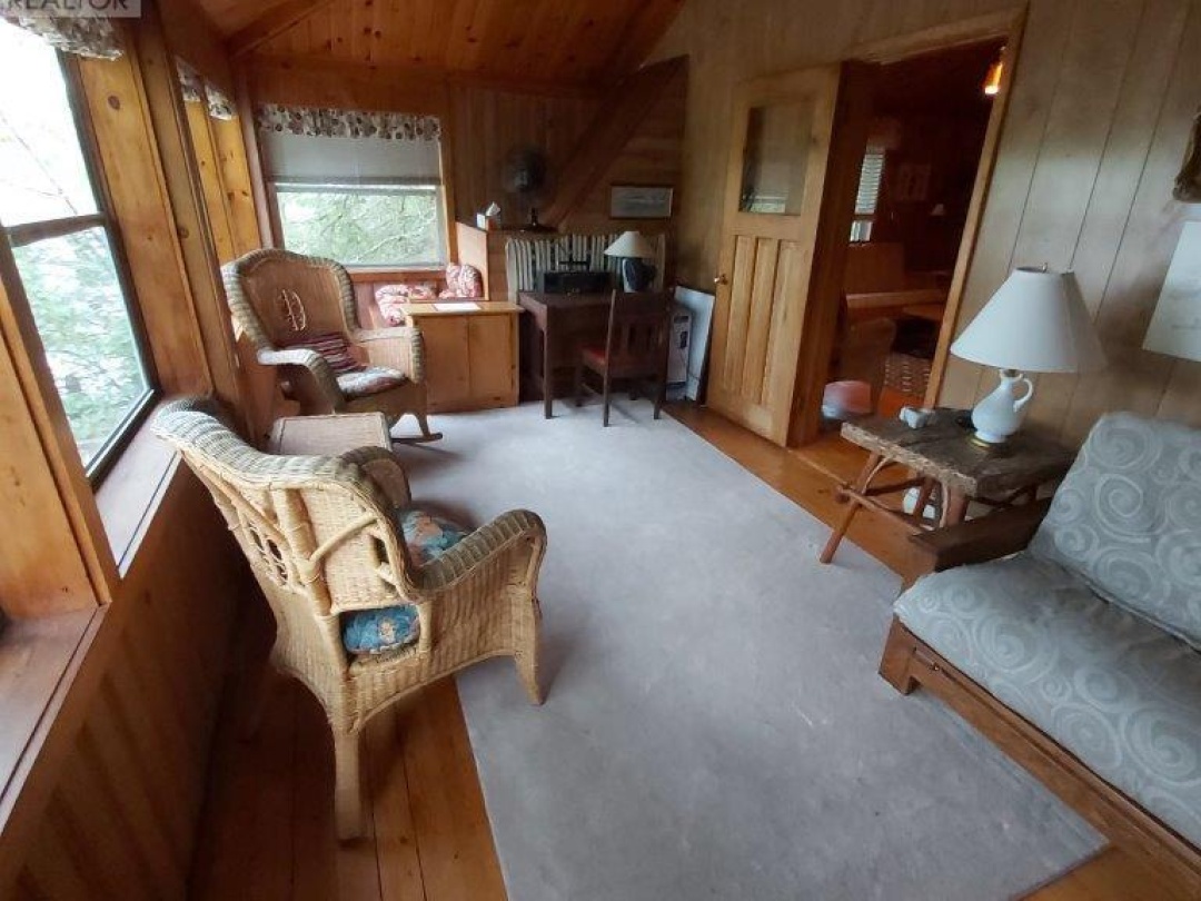 2 2 1051 Wigwam Lodge Road, Kahshe Lake