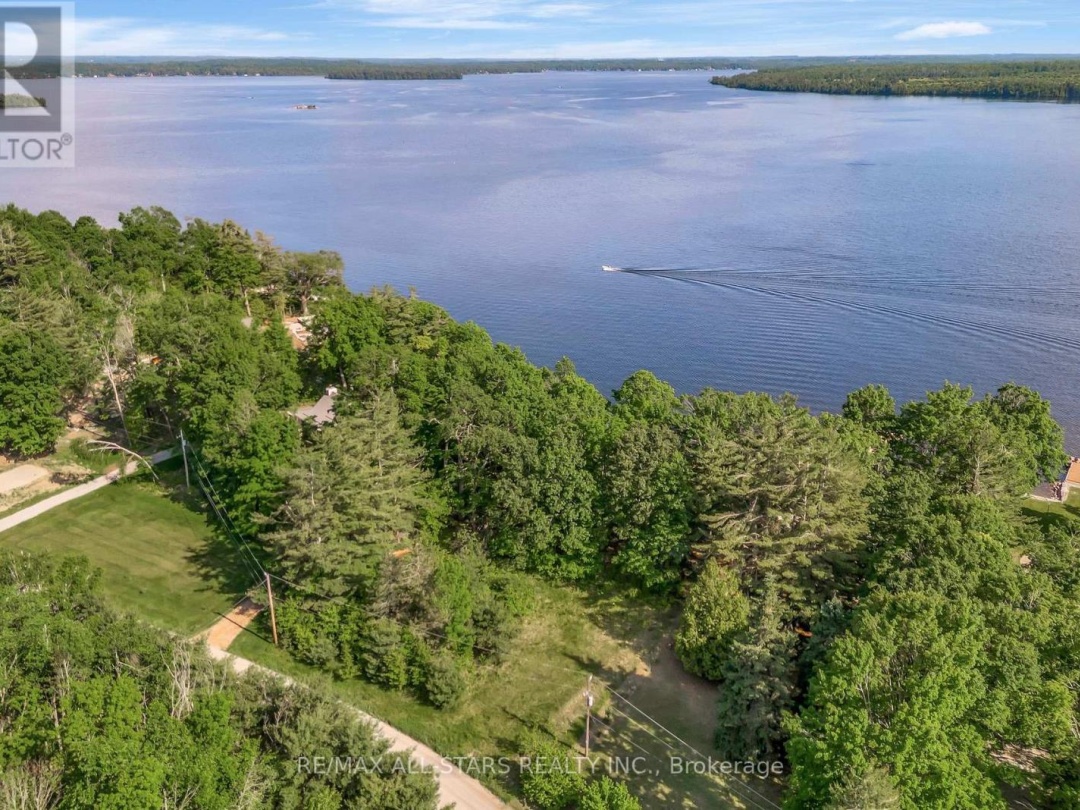 836 INDIAN POINT ROAD, 