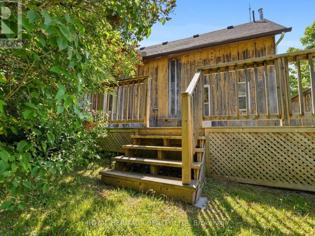 5 + 13 COSH'S ROAD, 