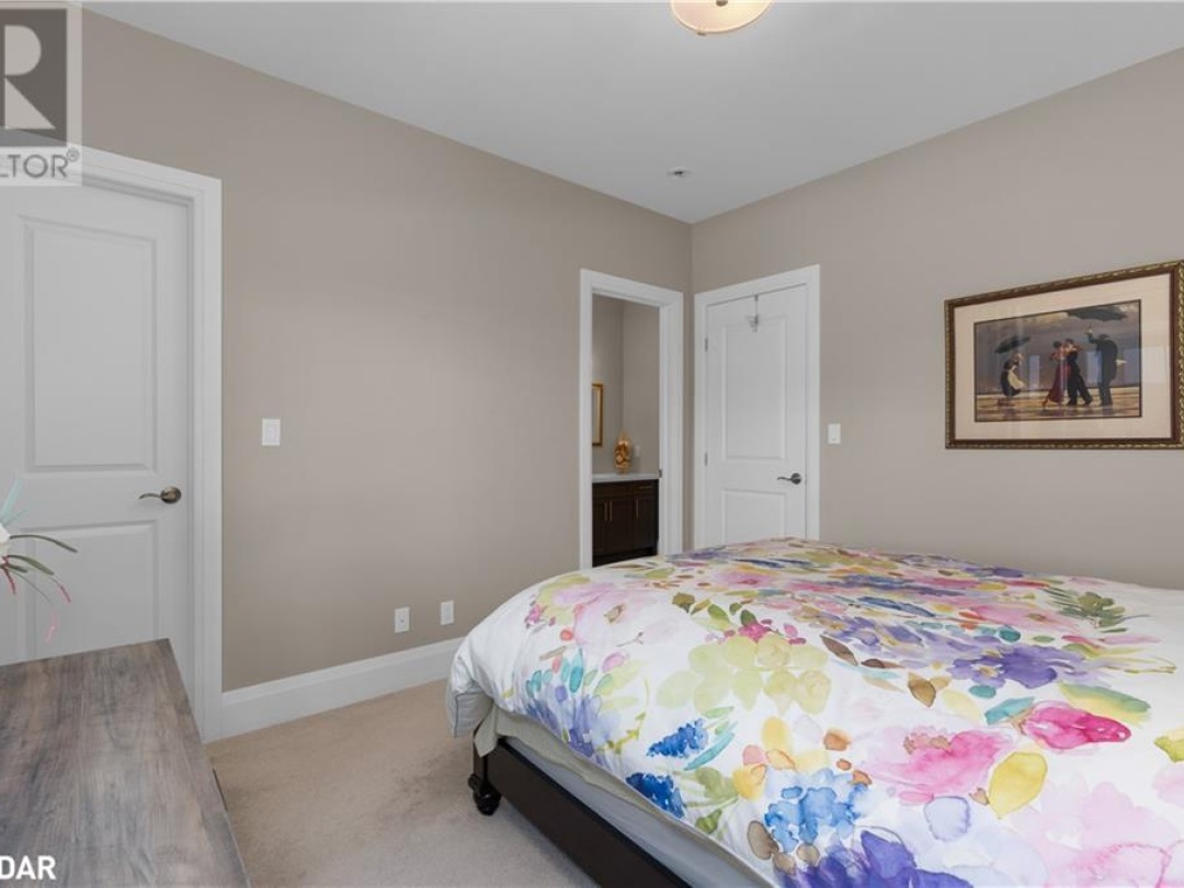 43 Thoroughbred Drive, Oro-Medonte