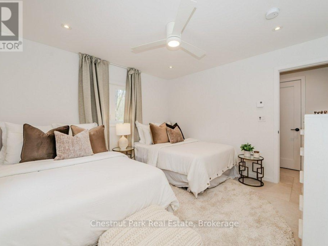 5 - 1023 MILFORD MANOR ROAD, 