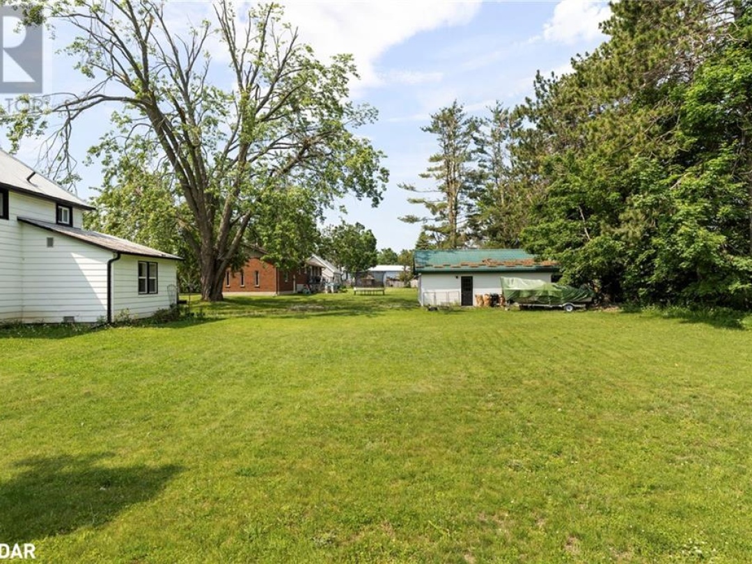 1866 WARMINSTER Side Road, 