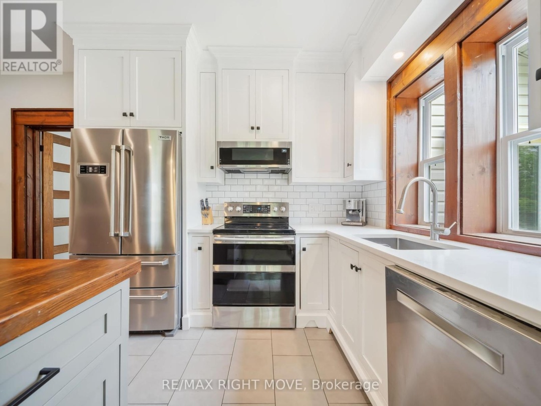 3062 TOWNLINE RR5 TOWNLINE, 