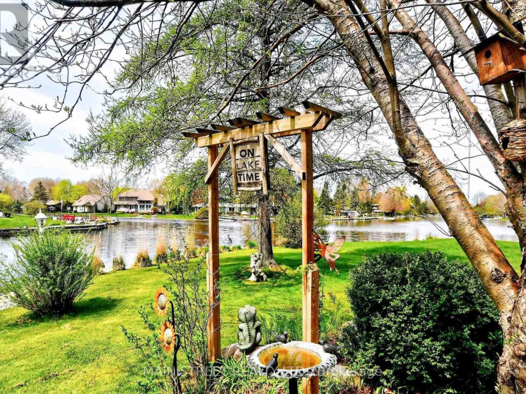 26 Island Trail S, Lake Simcoe