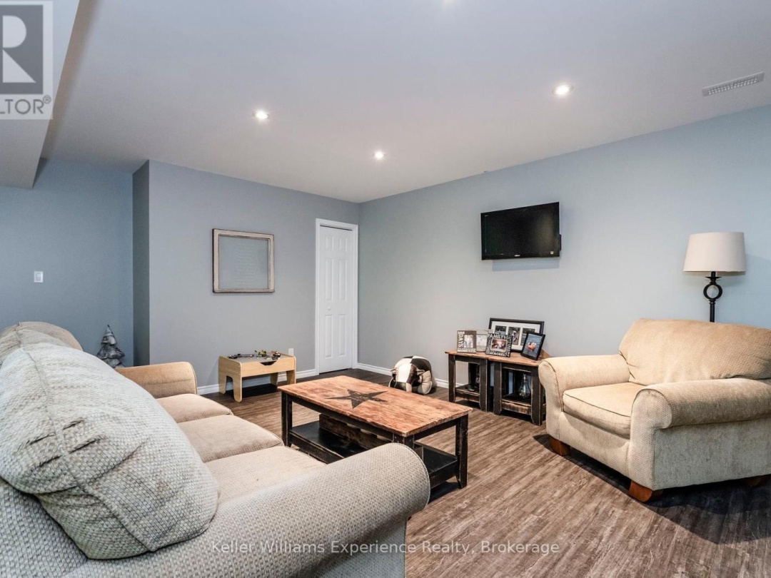 27 MEADOWS AVENUE, 