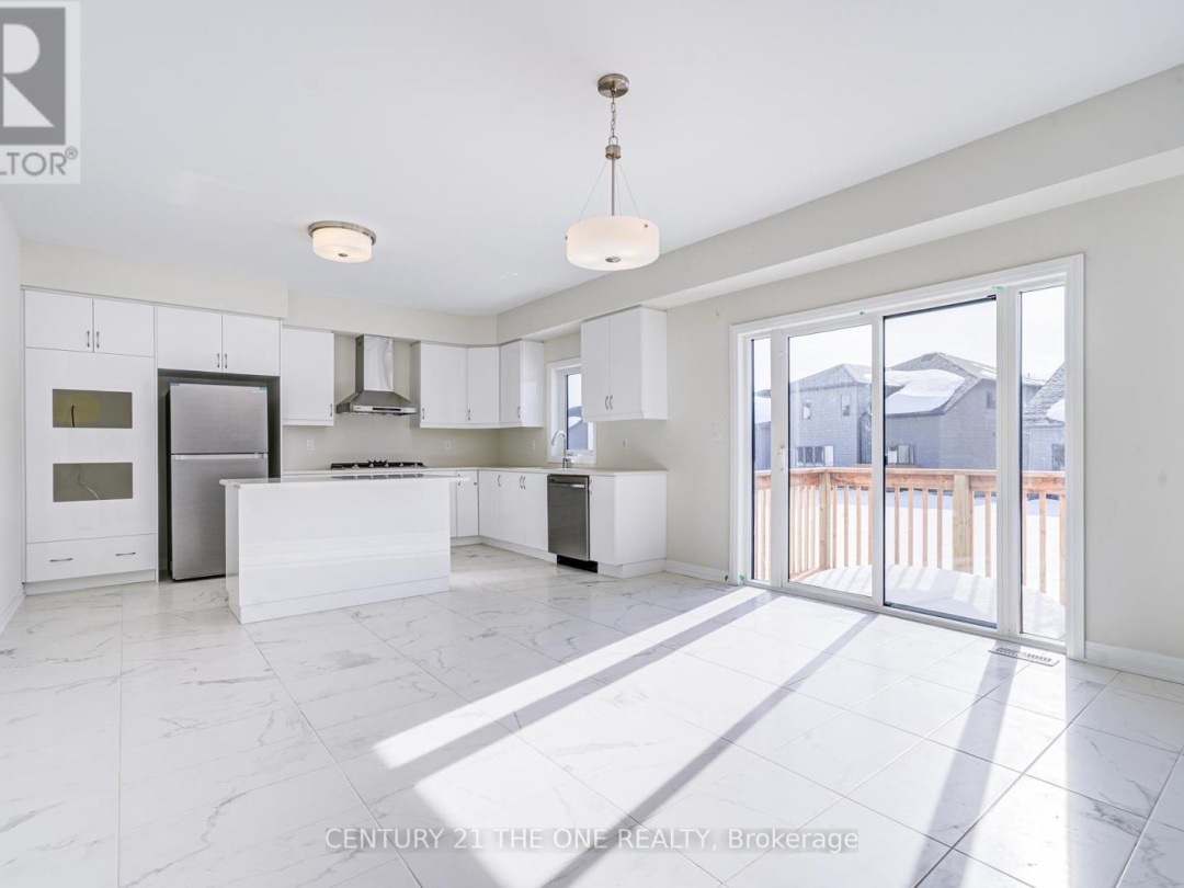 3045 Sandy Acres, Lake Couchiching