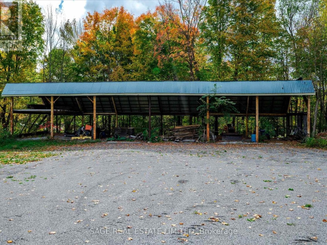 510 County Road 36, Pigeon Lake