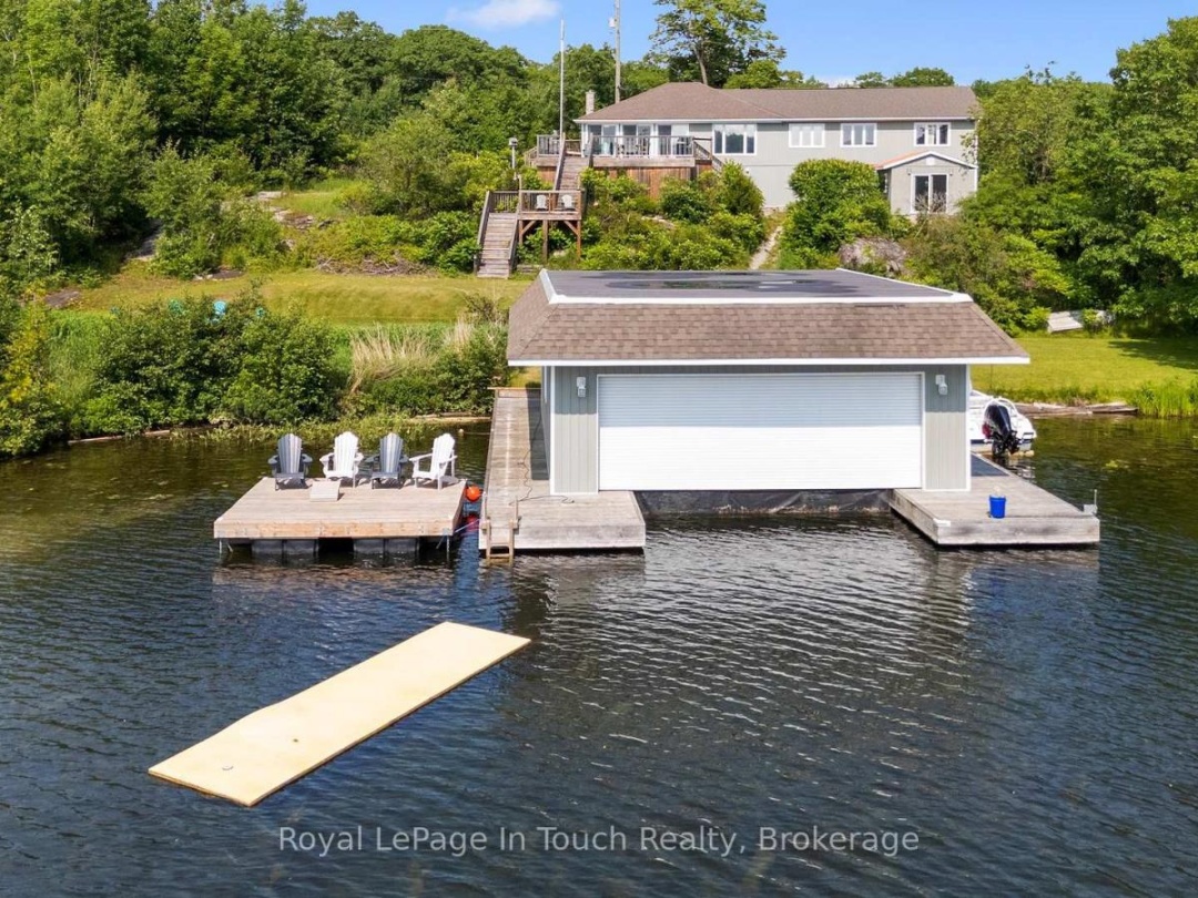 288 KINGS FARM ROAD, Gloucester Pool