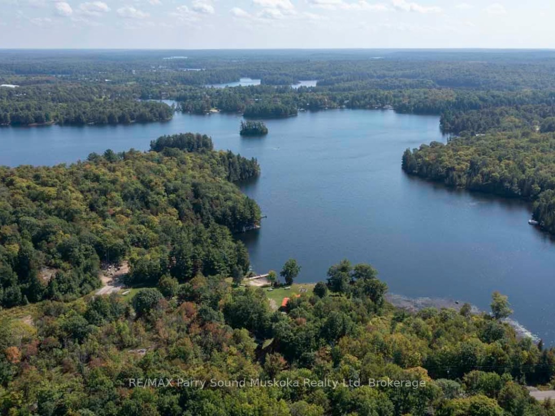 122 GREY OWL ROAD, 