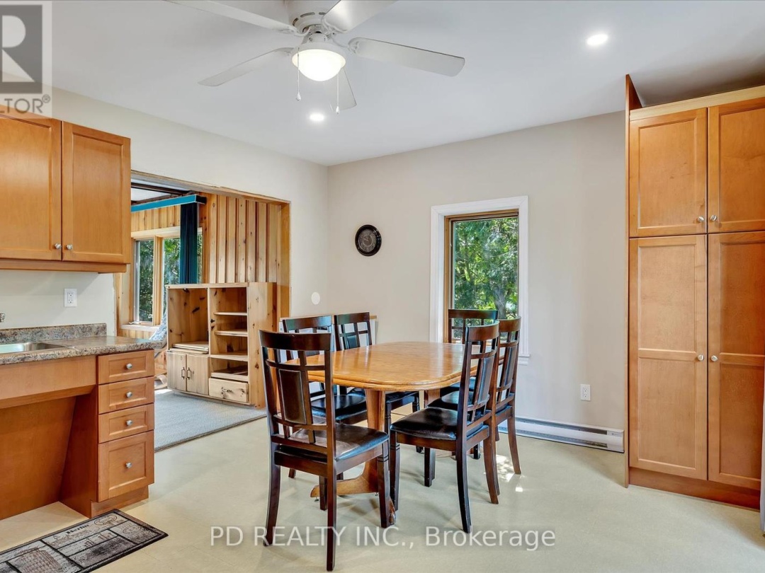 48 Sturgeon Glen Road, Sturgeon Lake