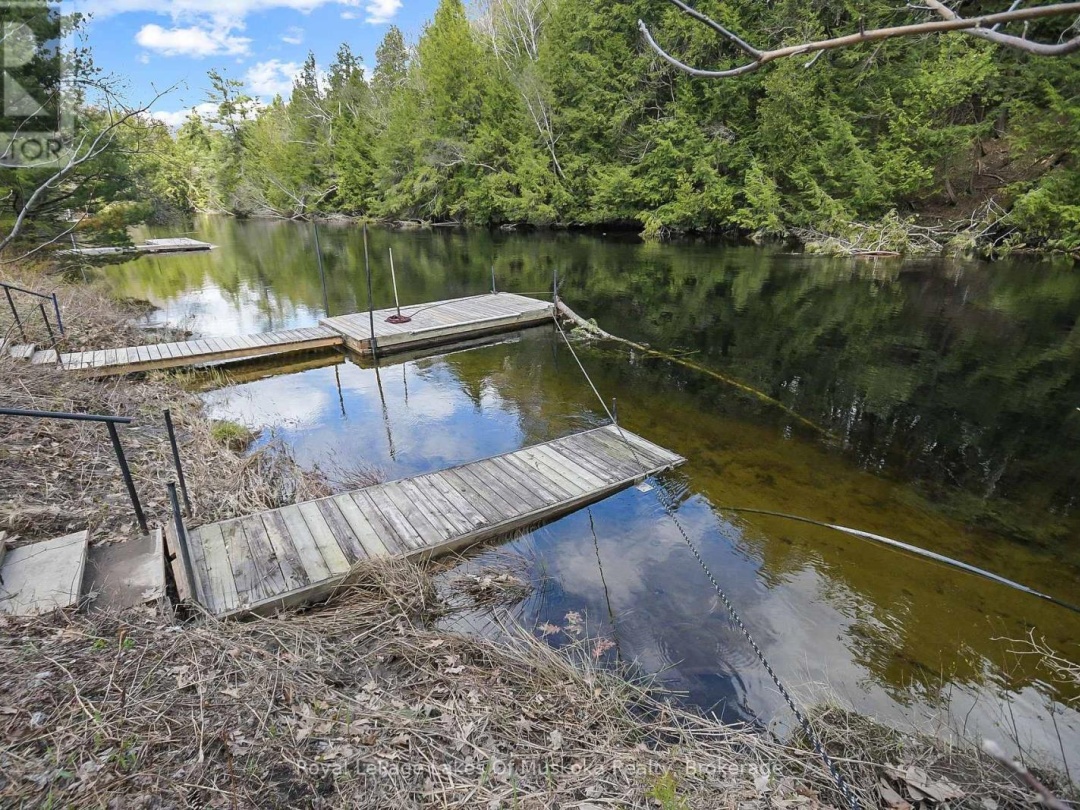 9 Summer Lane, Lake Muskoka