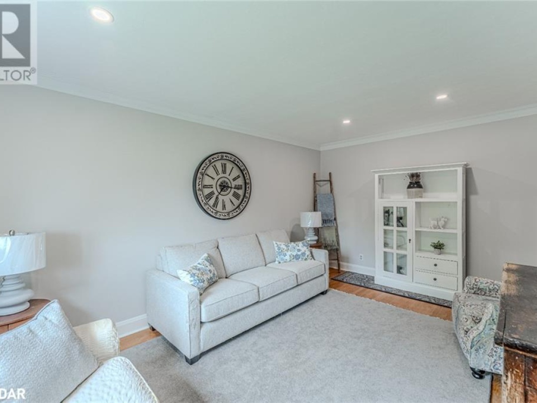 29 ARGYLE Avenue, 