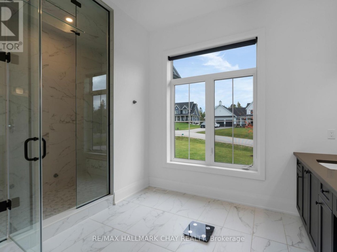 72 GEORGIAN GRANDE DRIVE, 